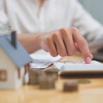 IPTU em Bertioga e economia: nova data de vencimento exige planejamento e atenção dos contribuintes