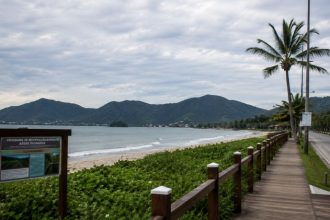 Turismo de Descanso em Bertioga: Como Políticas de Preservação e Infraestrutura Elevam o Destino ao Topo Nacional
