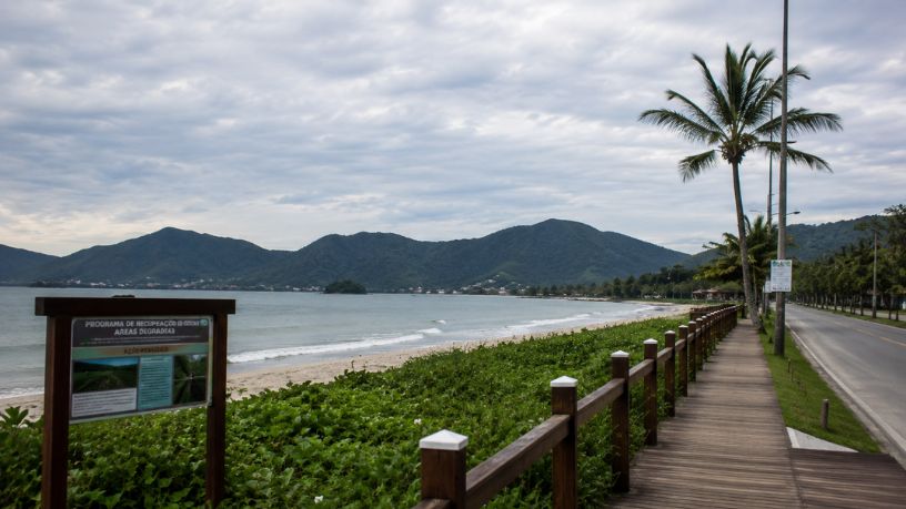 Turismo de Descanso em Bertioga: Como Políticas de Preservação e Infraestrutura Elevam o Destino ao Topo Nacional