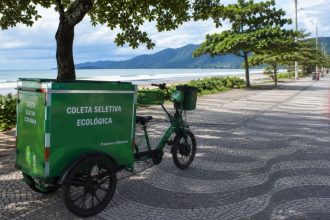 Política de Mobilidade Verde e Tecnologia de Logística Reversa na Limpeza Urbana de Bertioga